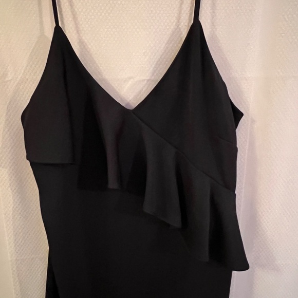 Elliatt Slip Little Black Dress with Ruffle Black Sz XL - Picture 2 of 11